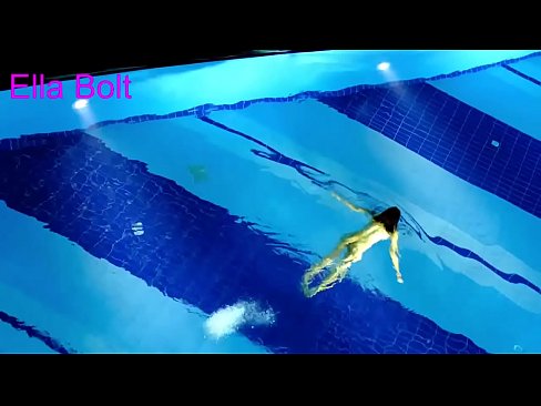 ❤️ Abdi teu tiasa ngeureunkeun nonton, pirang ngora bray ngojay buligir di ELLA bolt Resort kolam renang ❤ porno dina pornosu.pornjk.ru ❌️❤