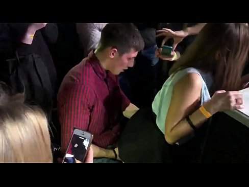 ❤️ Sex nyata dina nightclub Rusia. gadis Rusia 18 taun heubeul dina anus jeung heunceut fucked di nightclub a ❤ porno dina pornosu.pornjk.ru ❌️❤